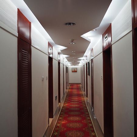 ניירובי Soluxe Club International Hotel מראה חיצוני תמונה