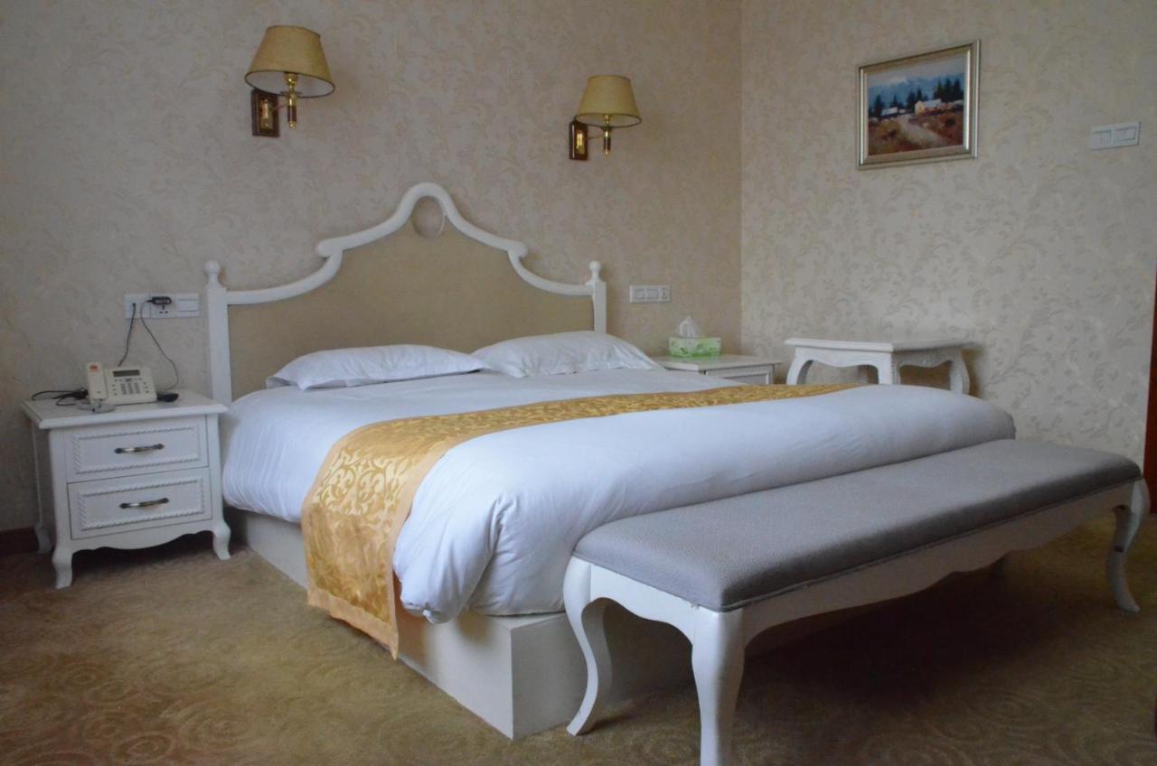 ניירובי Soluxe Club International Hotel מראה חיצוני תמונה